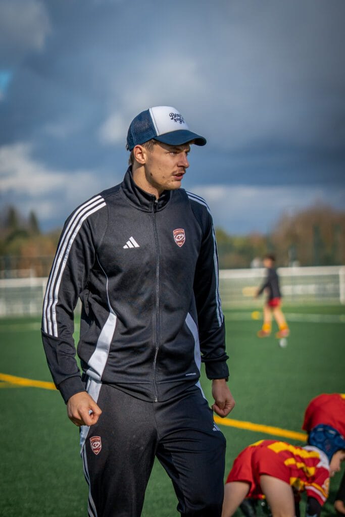 Lire la suite à propos de l’article Ce mercredi, nos Seniors ont participé à l’entraînement de nos jeunes ❤️‍🔥